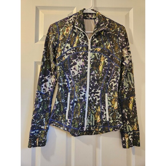 Lululemon Zip Up Athletic Jacket Size 4 Floral Print - Picture 1 of 6